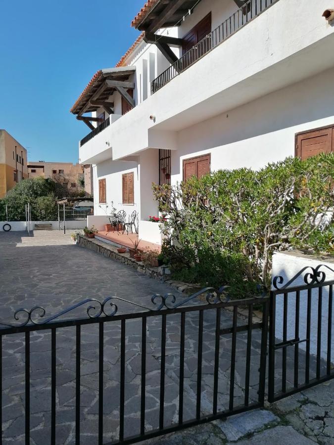 Aria Di Vacanza - Molara Loiri Porto San Paolo Esterno foto